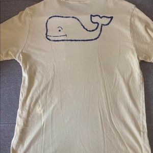 Vineyard Vines tshirt
Youth large
Yellow with navy